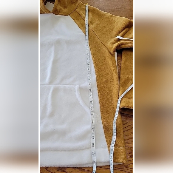 Foot Locker Soft Fleece Hoodie Sweatshirt White and Tan Size Medium-New With Tag - Picture 7 of 10
